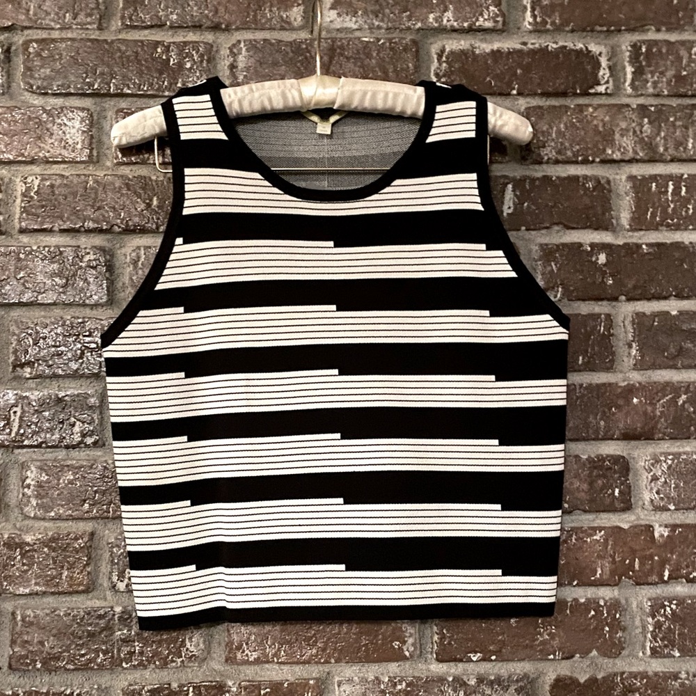 NWT Gianni Bini Black & Ivory Stephanie Knit Shirt